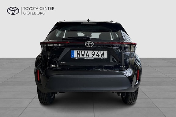 Toyota Yaris Cross 6 of 12