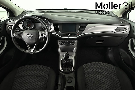 Opel Astra 9 of 10