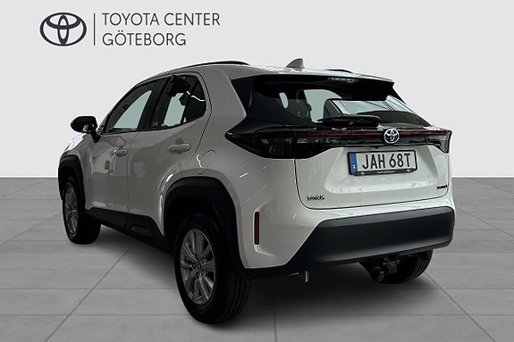 Toyota Yaris Cross 4 of 5