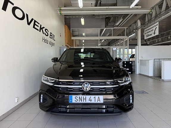 Volkswagen T-Roc 2 of 5
