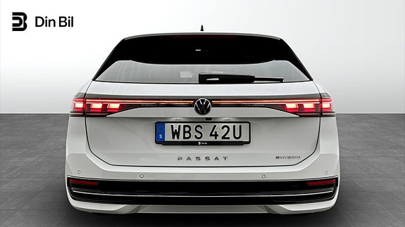 Volkswagen Passat 5 of 5