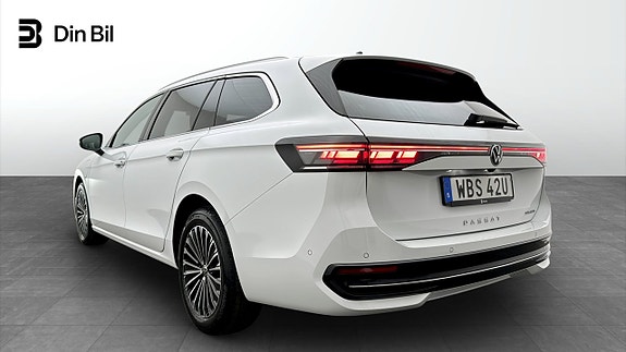 Volkswagen Passat 3 of 5