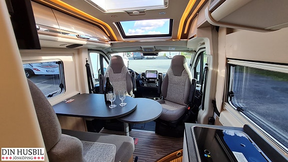 Malibu diversity GT skyview 600 DB K 5 of 16