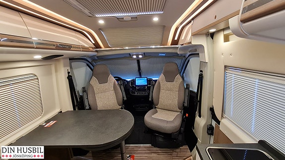 Malibu diversity GT skyview 600 DB K 13 of 16