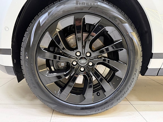Land Rover Range Rover Evoque 7 of 23