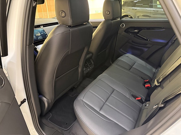 Land Rover Range Rover Evoque 19 of 23