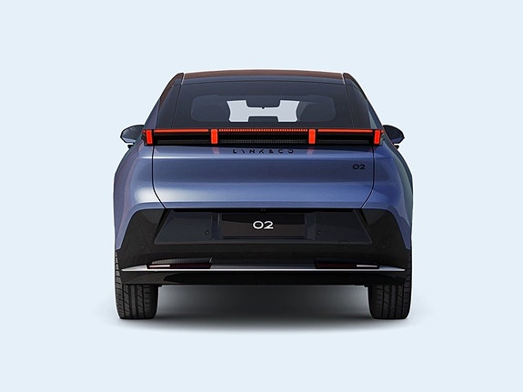 Lynk & Co 02 4 of 7
