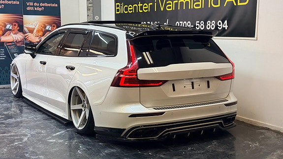 Volvo V60 10 of 19