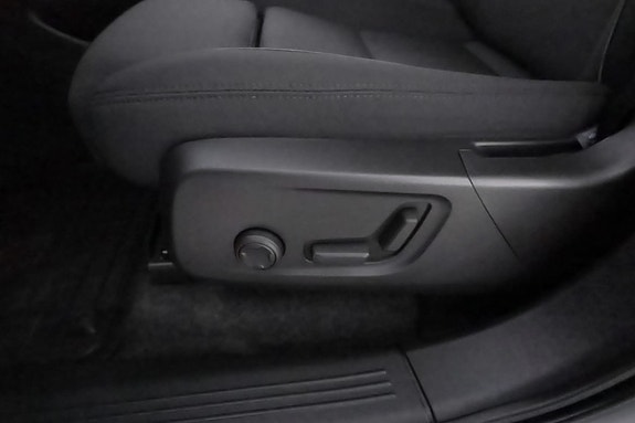 Volvo C40 22 of 30