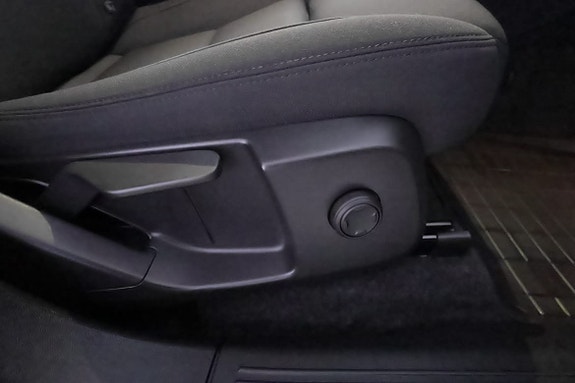 Volvo C40 24 of 30