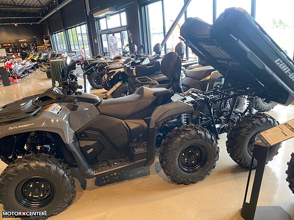 Can-Am Outlander MAX 6x6 DPS T 700 Granite Grey T2b - 60km/h 2FTD 2 of 4