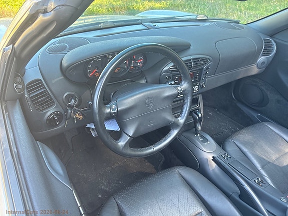 Porsche Boxster 21 of 30