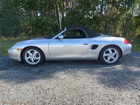 Porsche Boxster 16 of 30