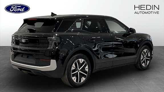 Ford Explorer 2 of 12