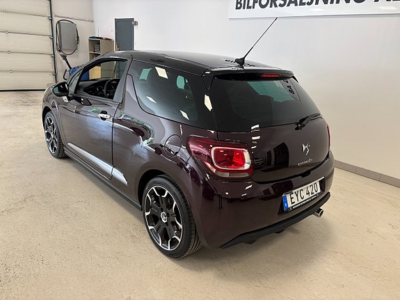 Citroen DS3 4 of 5