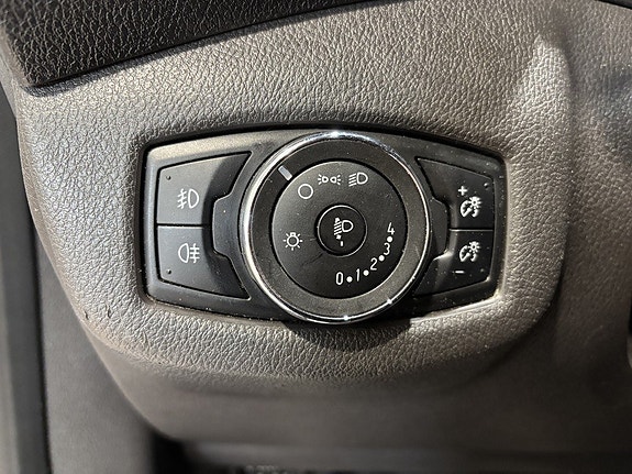 Ford Transit Connect 25 of 27