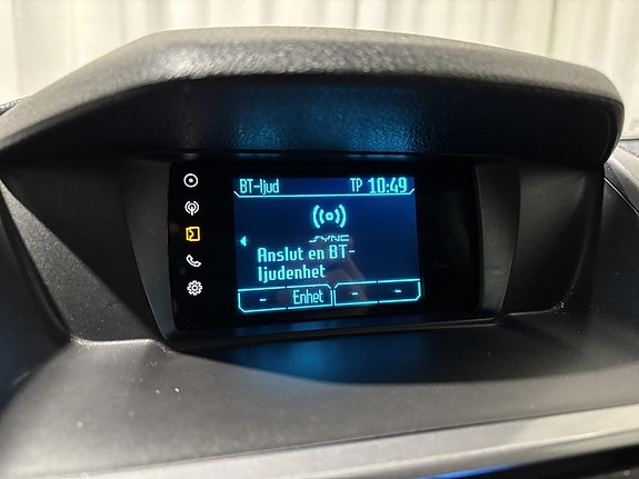 Ford Transit Connect 17 of 27