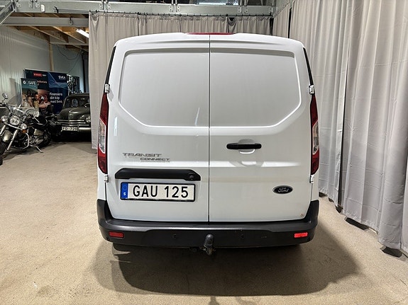 Ford Transit Connect 4 of 5