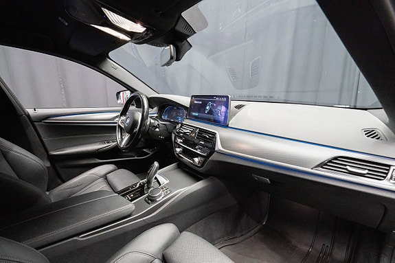 BMW 530e 13 of 27