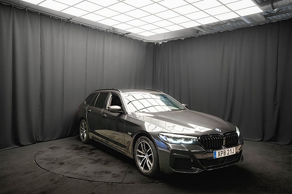 BMW 530e 5 of 27