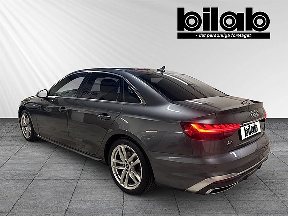 Audi A4 4 of 9