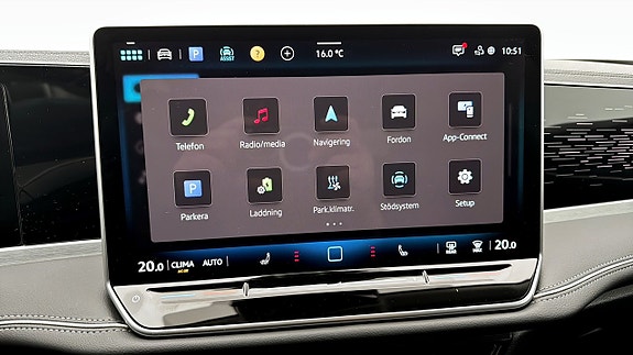 Volkswagen Passat 15 of 19