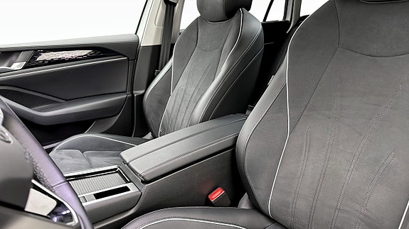 Volkswagen Passat 8 of 19