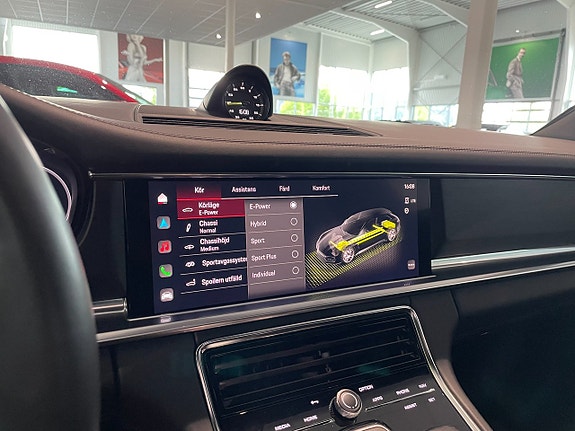 Porsche Panamera 4 11 of 20