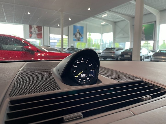 Porsche Panamera 4 9 of 20
