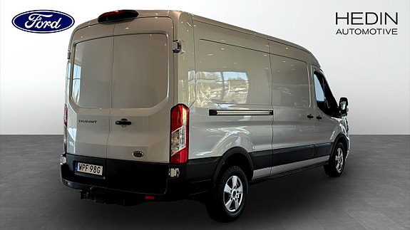 Ford Transit 2 of 5