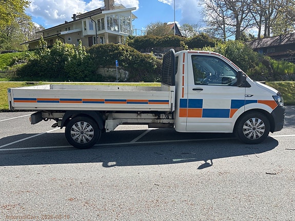 Volkswagen Transporter 4 of 5