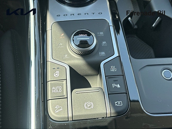 Kia Sorento 22 of 25