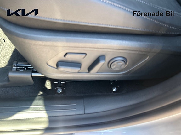 Kia Sorento 17 of 25