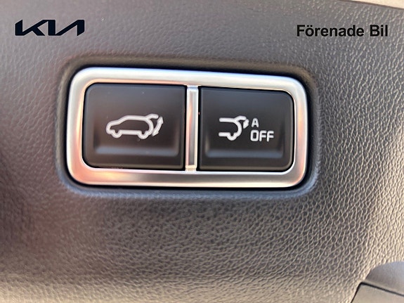 Kia Sorento 16 of 25