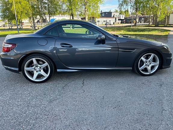 Mercedes-Benz SLK200 24 of 27