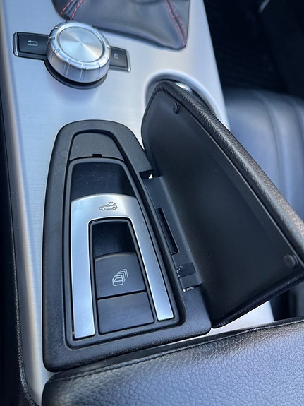 Mercedes-Benz SLK200 11 of 27