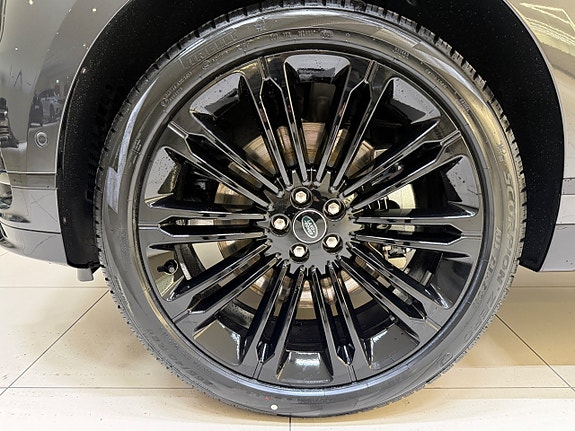 Land Rover Range Rover Velar 7 of 25