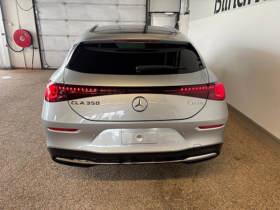 Mercedes-Benz CLA350 5 of 5
