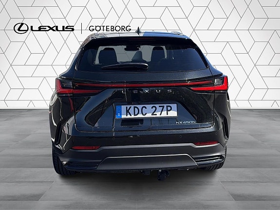 Lexus NX450h+ 6 of 16
