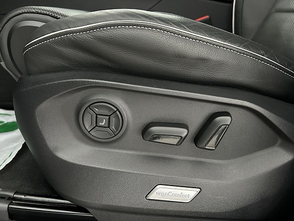 Volkswagen Touareg 10 of 27