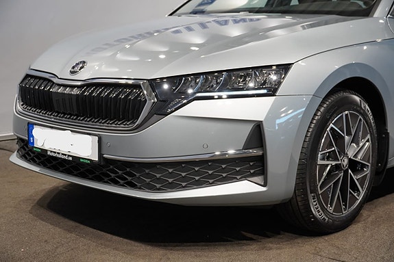 Skoda Octavia 5 of 5