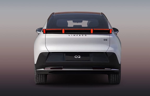 Lynk & Co 02 4 of 7