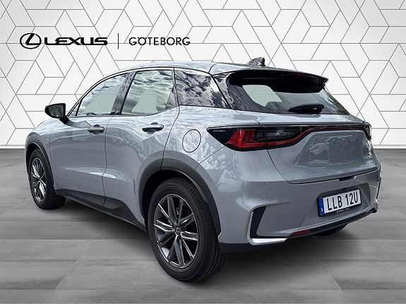 Lexus LBX 4 of 13