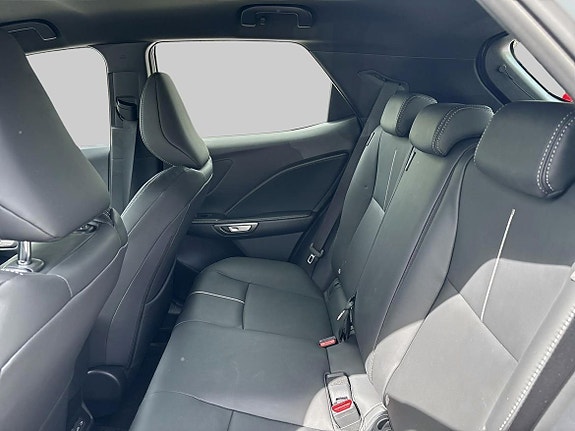 Lexus LBX 11 of 13