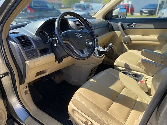 Honda CR-V 5 of 5