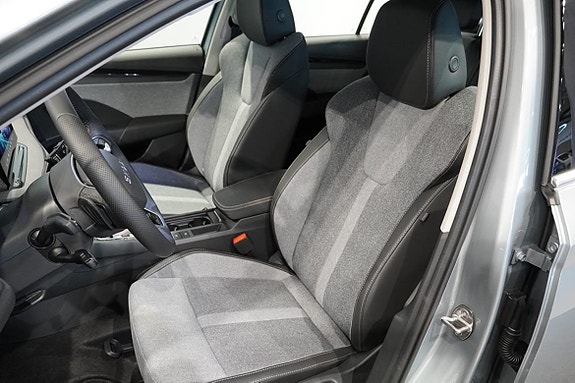Skoda Octavia 8 of 25