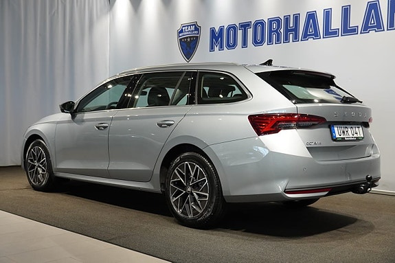 Skoda Octavia 3 of 5