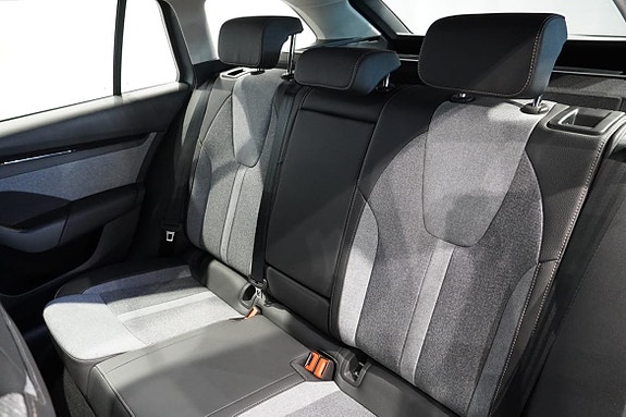 Skoda Octavia 17 of 25