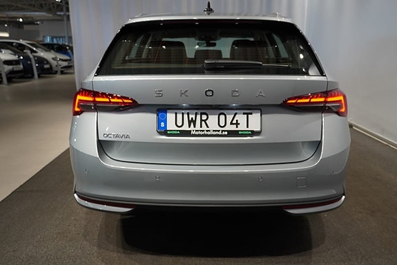Skoda Octavia 6 of 25