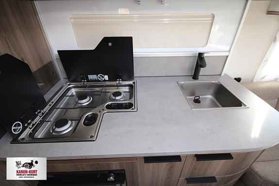 Kabe Royal 600 GLE B2 KS 7 of 11